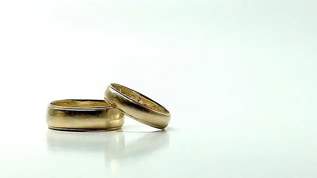 Evlenmeler azaldı, boşanmalar arttı