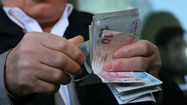 EYT salı günü Meclis Genel Kurulu'na geliyor 