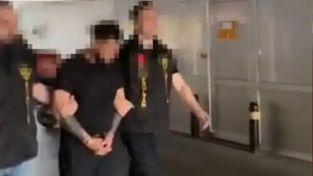 Eyüpsultan'da apartmanda kızına şiddet uygulayan baba tutuklandı