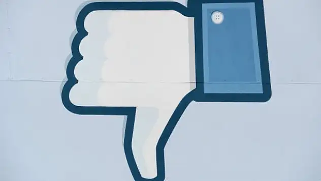 Facebook'a 'beğenmedim' butonu da geliyor