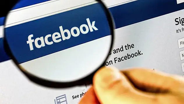 Facebook bir uygulama daha satın aldı