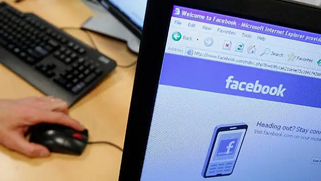 Facebook kullanıcılarına kötü haber… Binlerce mesaj sızdırıldı