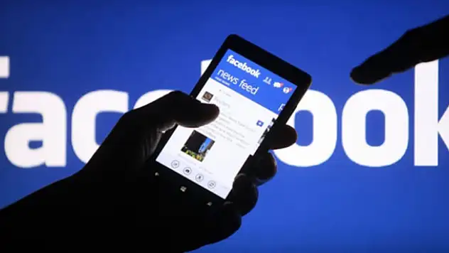 Facebook 'Oy Veriyorum' butonu