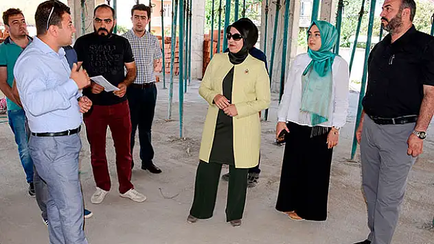 Fahrünisa Hatun Sosyal Tesisi yükseliyor