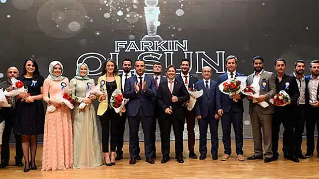 Farkın Olsun Proje Yarışması'nda ödüller dağıtıldı