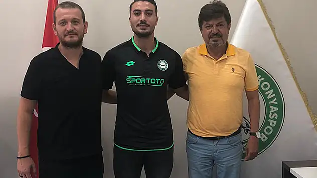 Faruk, 1922 Konya'ya döndü 