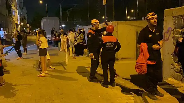Fatih'te banyo yapan 15 yaşındaki Eda Maden banyonun çökmesiyle alt kata düştü 