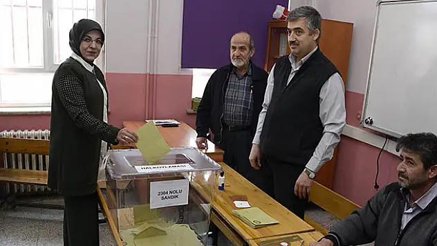 Fatma Toru oyunu kullandı