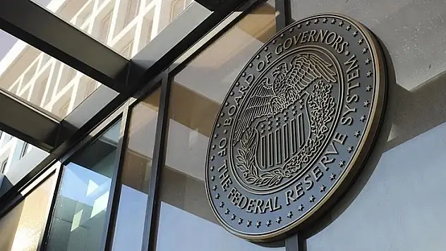 Fed faiz oranını sabit tuttu