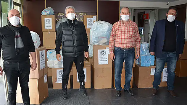 Federasyon'dan maske dağıtımı