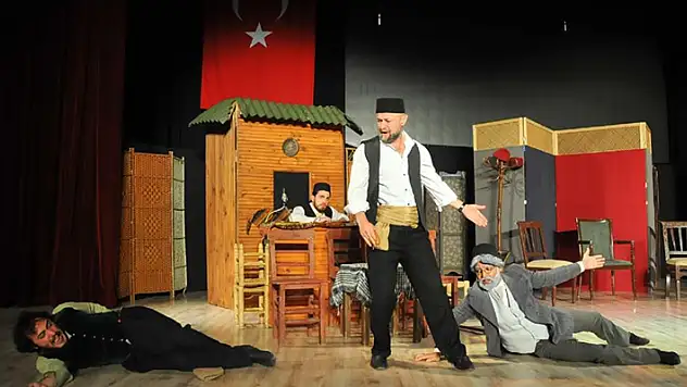 Fehim Paşa Konağı tiyatrosu Akşehir'de sergilendi
