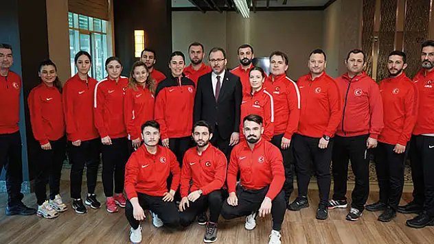Felsefemiz temiz spor