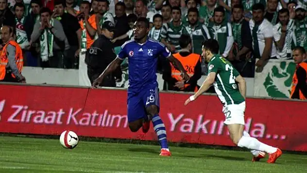 Fener final yolunu aydınlattı