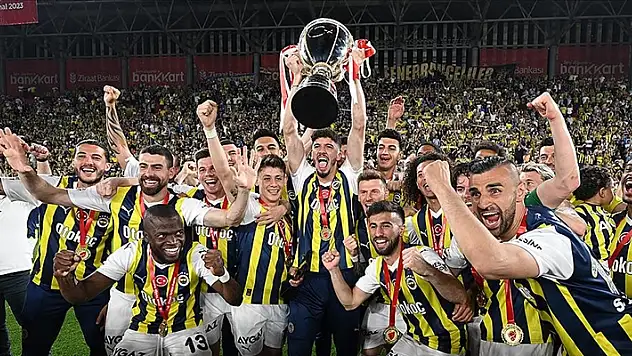 Fenerbahçe, 2023'te kupa hasretini sonlandırdı
