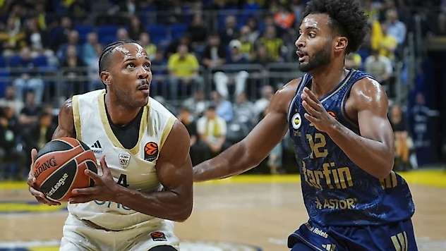 Fenerbahçe 4'te 4 peşinde