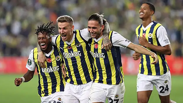 Fenerbahçe, Avrupa'da gruplara galibiyetle başladı
