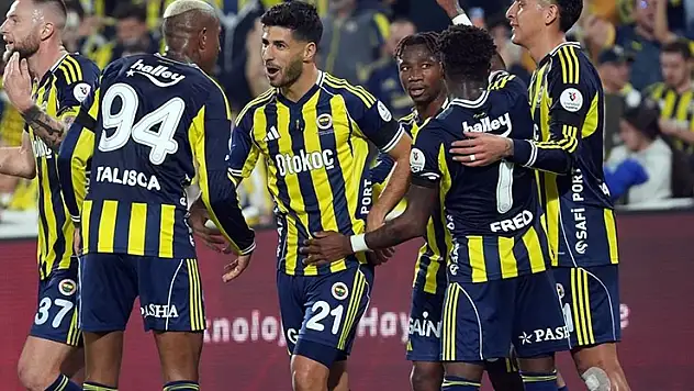 Fenerbahçe, Başakşehir'e konuk olacak