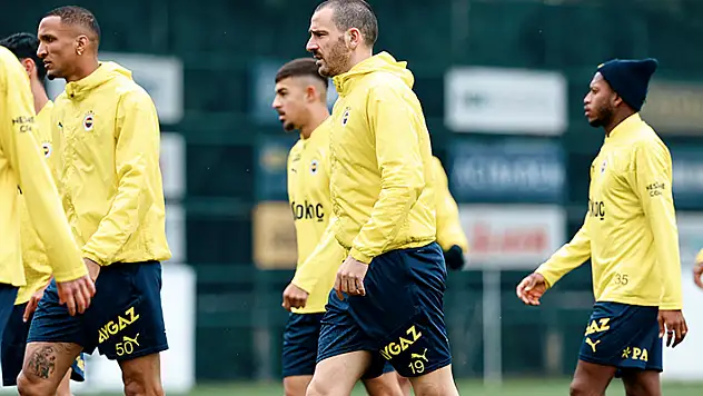 Fenerbahçe'de Konyaspor maçı hazırlıkları sürüyor
