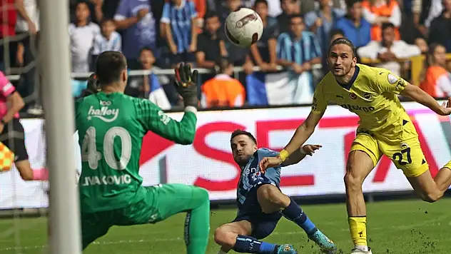 Fenerbahçe, deplasmanda gol yememe serisini 6 maça çıkarıp rekorunu geliştirdi
