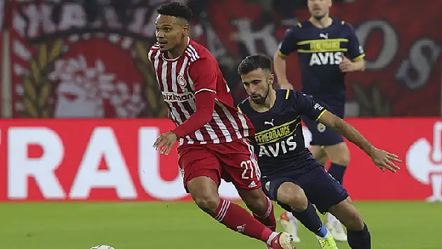 Fenerbahçe deplasmanda Olympiakos'a mağlup oldu
