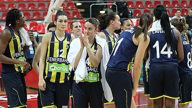 Fenerbahçe Dörtlü Final'de