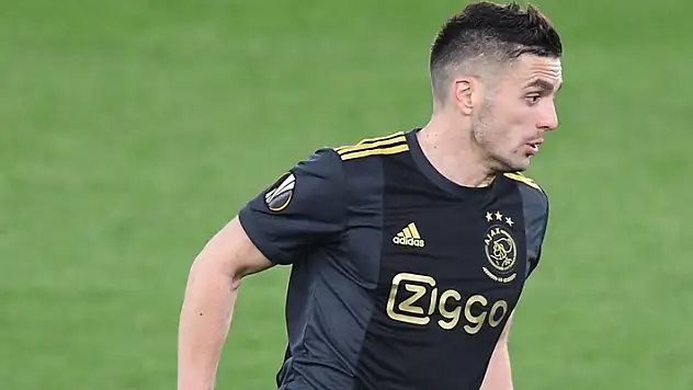 Fenerbahçe, Dusan Tadic'i renklerine bağladı
