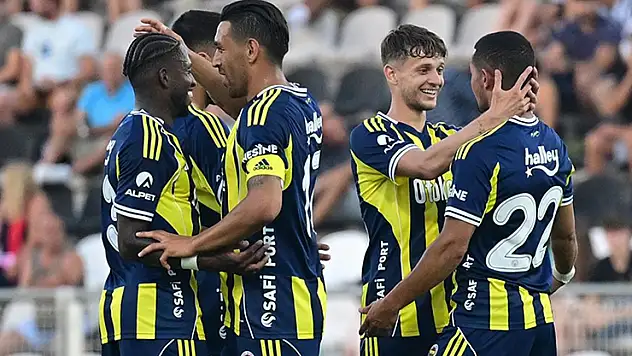 Fenerbahçe, ilk hazırlık maçında Portimonense'yi 2-1 yendi