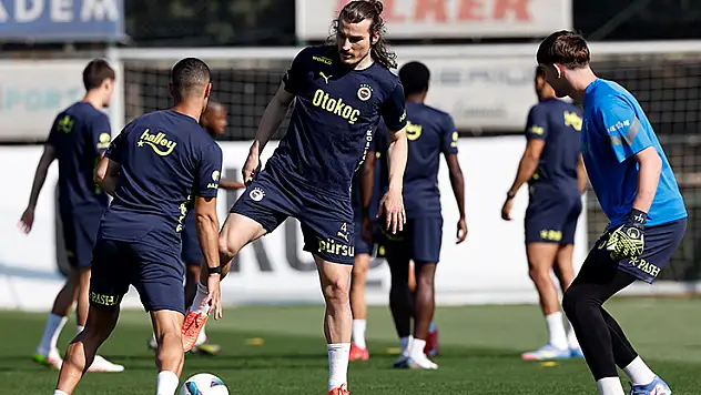 Fenerbahçe, Konyaspor maçı hazırlıklarına başladı