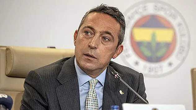 Fenerbahçe Kulübü Başkanı Ali Koç'un Kovid-19 testi pozitif çıktı
