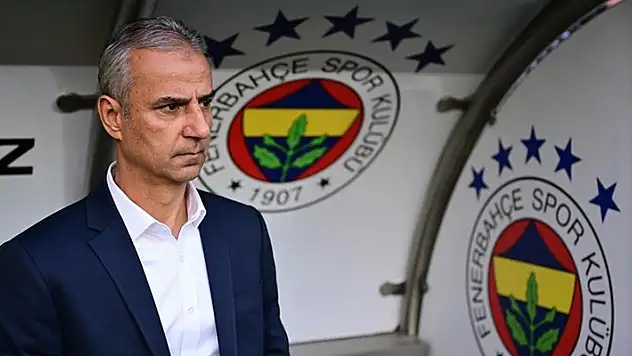 Fenerbahçe Kulübü, teknik direktör İsmail Kartal ile yollarını ayırdı
