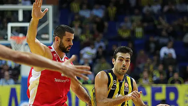 Fenerbahçe liderliği garantiledi