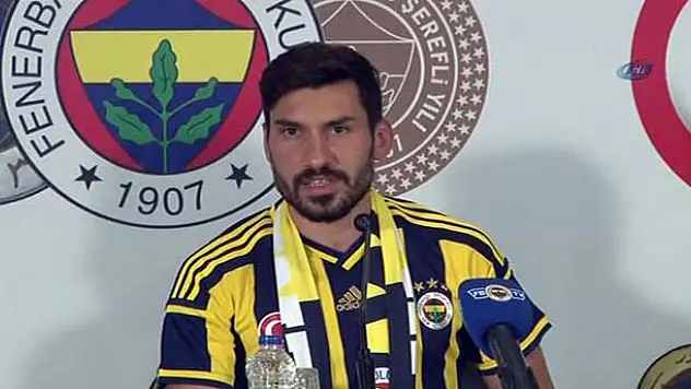 Fenerbahçe'nin yeni transferi Şener, imzayı attı