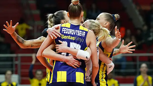 Fenerbahçe Opet, CEV Şampiyonlar Ligi'nde yarı finalde
