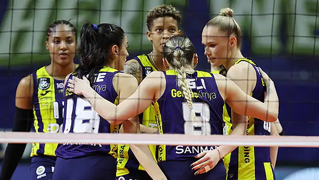 Fenerbahçe Opet, Sultanlar Ligi'nde finale yükseldi
