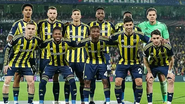 Fenerbahçe play-off biletini aldı