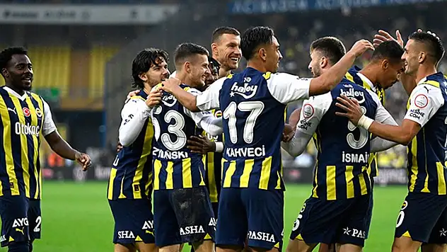 Fenerbahçe, Rizespor'u 5-0 mağlup etti 
