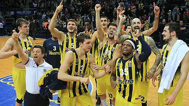 Fenerbahçe THY Avrupa Ligi'nde Lokomotiv Kuban'ı 85-79 yendi