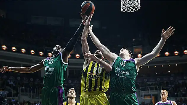 Fenerbahçe THY Avrupa Ligi'nde yenilgisizliğini korudu
