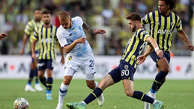 Fenerbahçe tur biletini uzatmalarda Dinamo Kiev'e kaptırdı