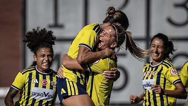Fenerbahçe tur için sahada