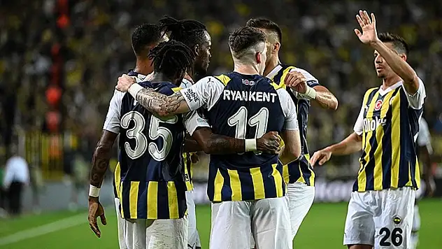 Fenerbahçe, UEFA Avrupa Konferans Ligi H Grubu'nda 3'te 3 yaptı
