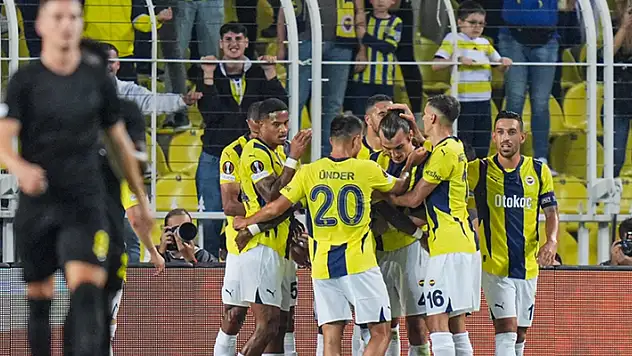 Fenerbahçe, UEFA Avrupa Ligi'ne galibiyetle başladı
