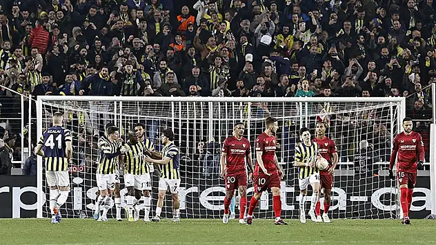 Fenerbahçe'ye galibiyet yetmedi
