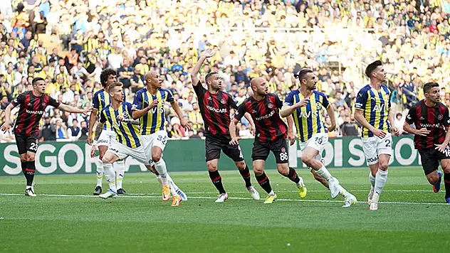 Fenerbahçe yine Karagümrük'e takıldı
