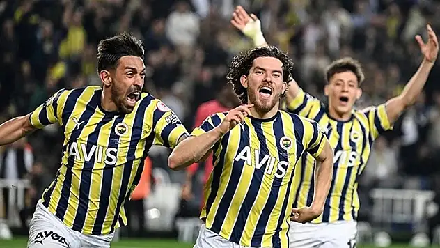 Fenerbahçe, Ziraat Türkiye Kupası'nda finale yükseldi
