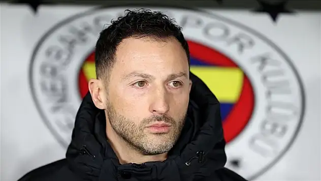 Fenerbahçe'de Tedesco ile 'yola devam etme' kararı çıktı