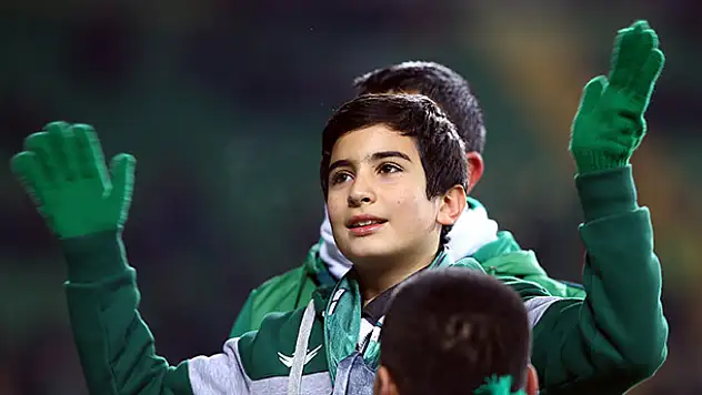 Fethi Sekin unutulmadı