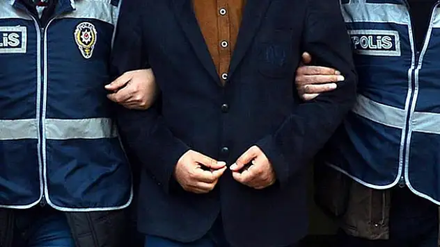 FETÖ'cü 84 askere daha tutuklama