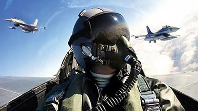 FETÖ'cü pilotları 'mahrem abileri' ele vedi