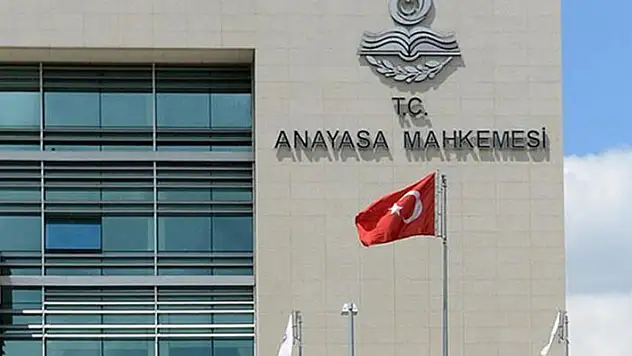FETÖ'den gözaltına alınıp mahkemede beraat etti, 500 TL'lik tazminatı AYM az buldu

